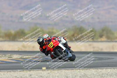 media/Dec-08-2024-CVMA (Sun) [[267e5a7075]]/Race 2-Amateur Supersport Open/